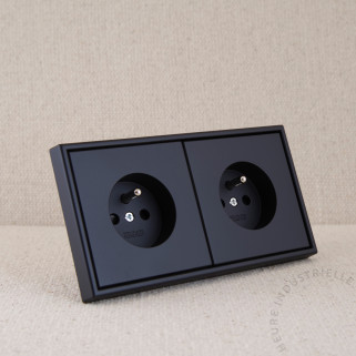 Prise courant 2P+T double Jung LS 990 noir mat